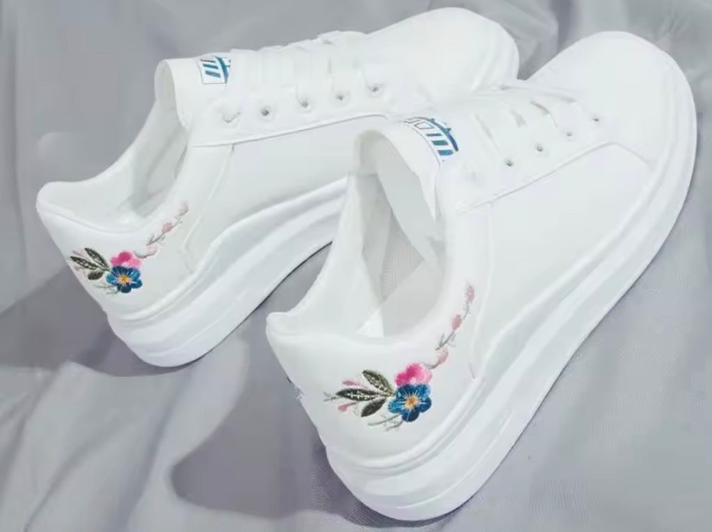 Floral Trainers