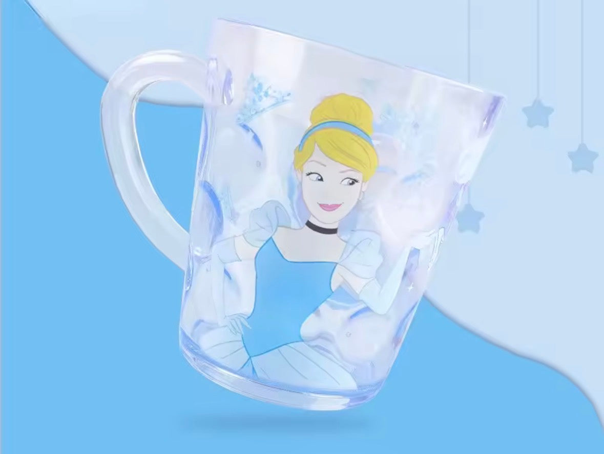 Character Cup